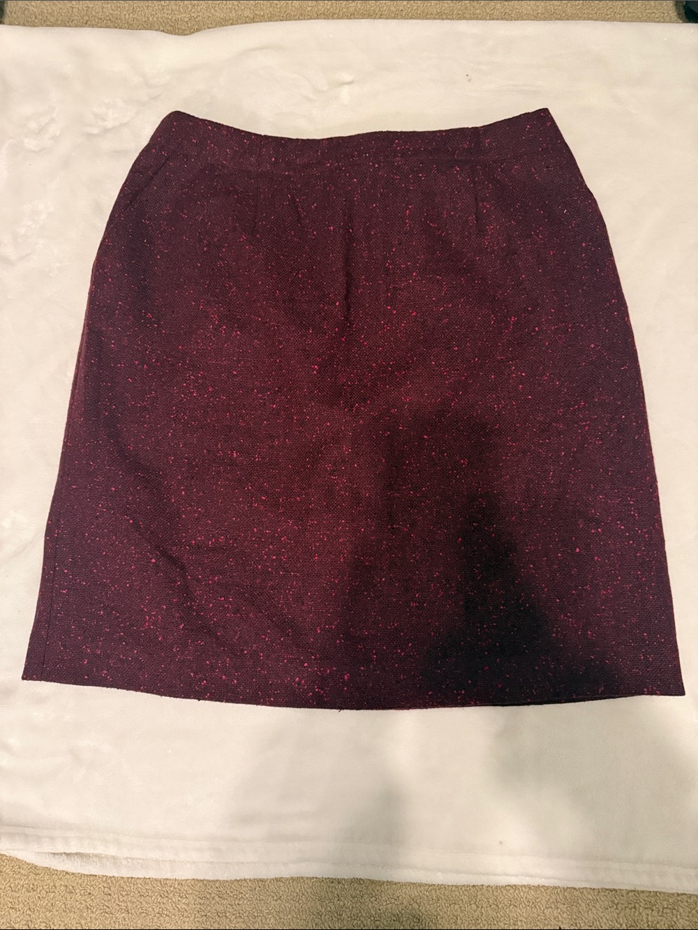 Jones New York 100% Wool Burgundy Pencil Skirt with Pink Speckle